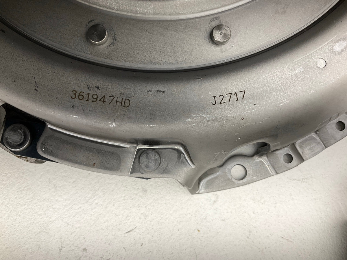 Incomplete, Missing Pilot Bearing - Rhino Pac 05-101SR300 Clutch Kit Cummins 5.9