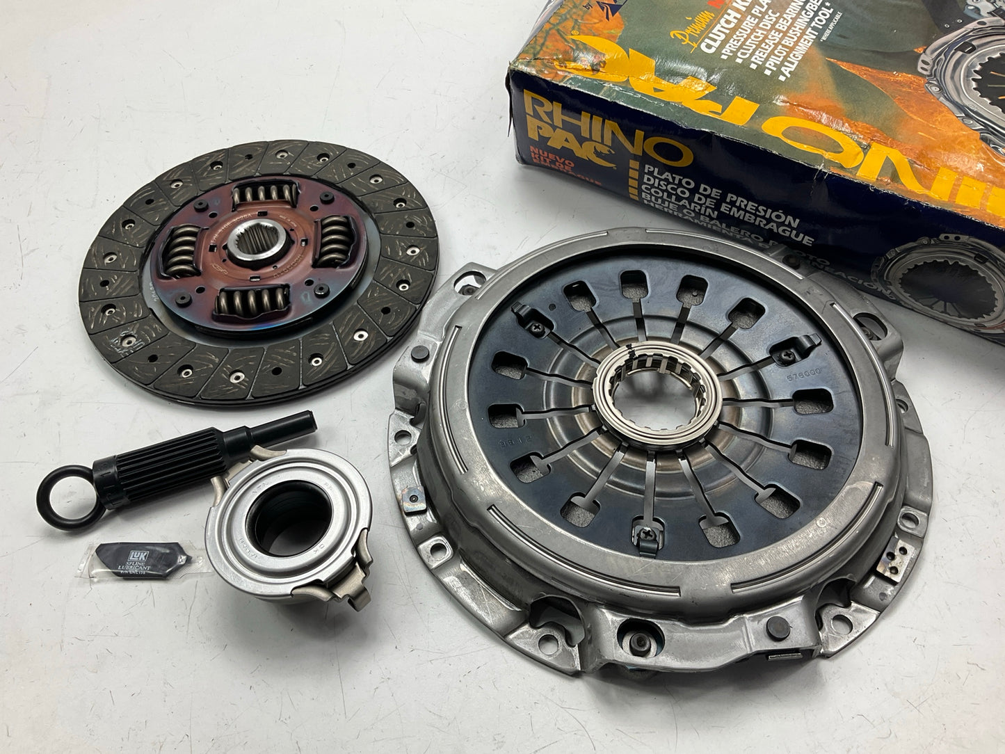 Rhino Pac 05-105 Clutch Kit For 2000-2005 Mitsubishi Eclipse 3.0L-V6