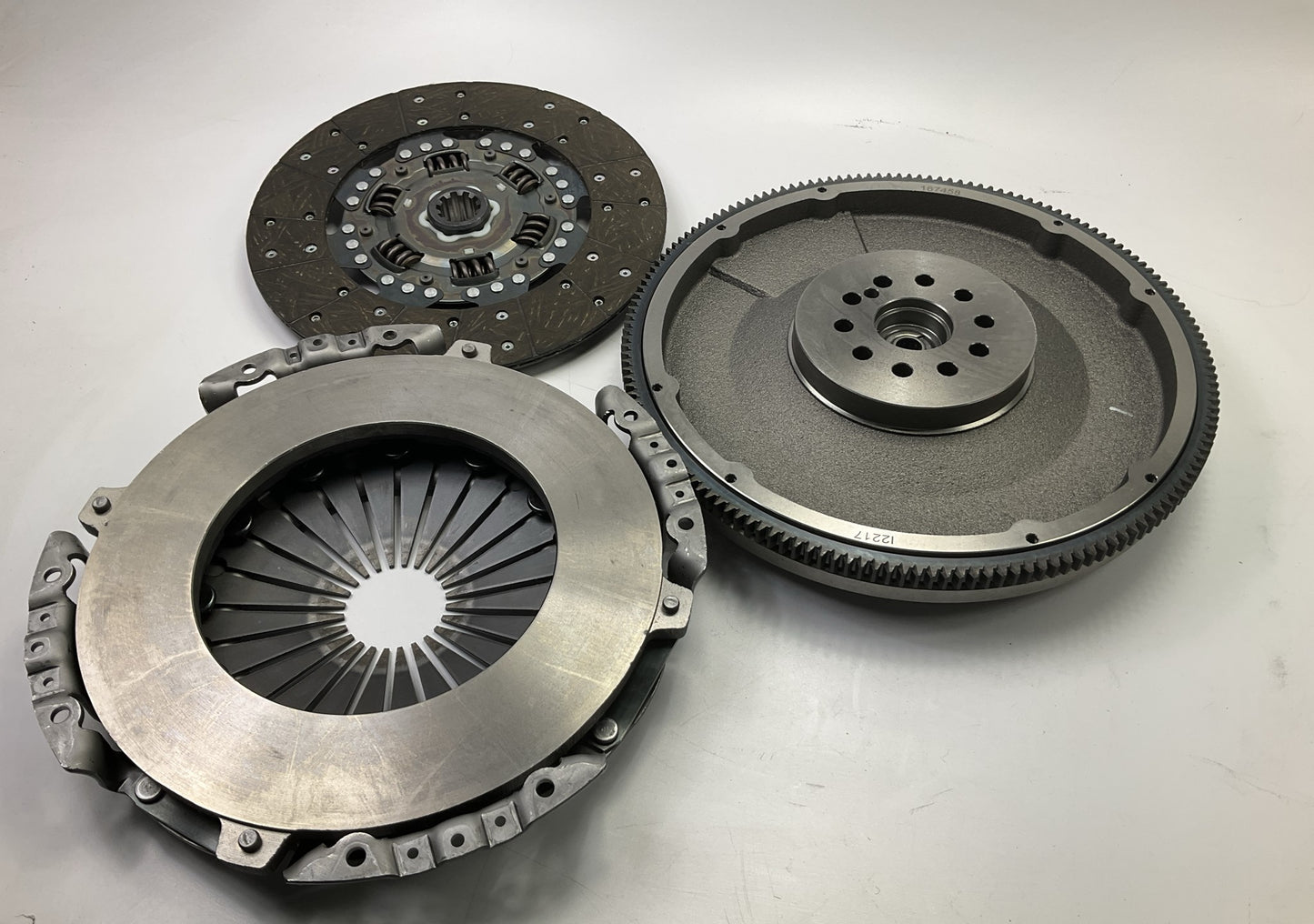 INCOMPLETE, COMES AS SHOWN - Rhino Pac 07-113FW Clutch Kit