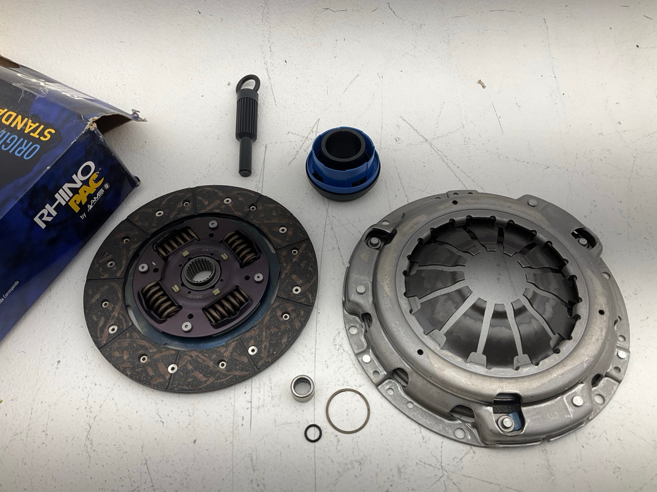 Rhino Pac 07-116NSA Clutch Kit - 1995-1997 Mazda B2300, 96-00 B3000 Pickup Truck