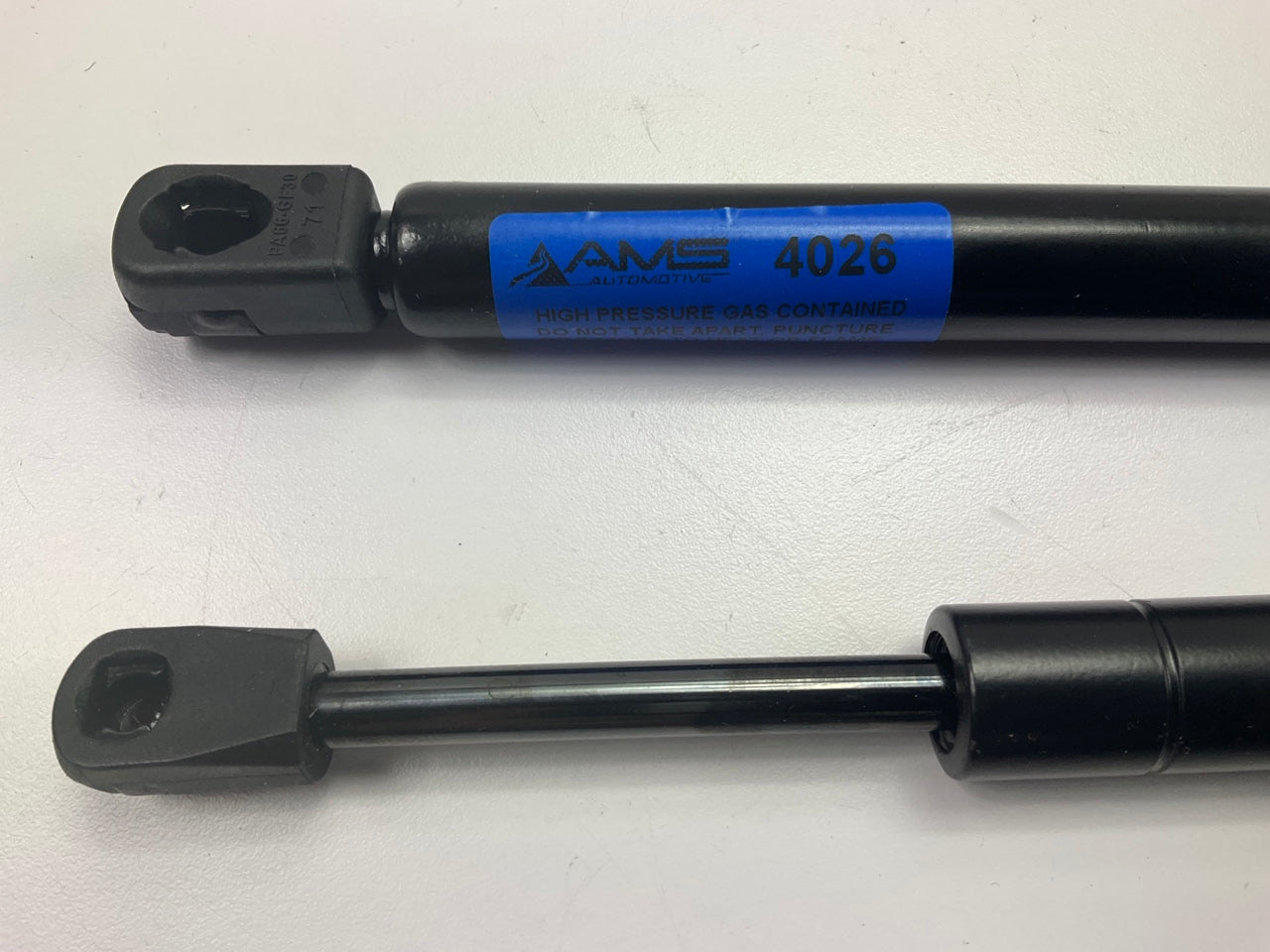 (2) Rhino Pac 4026 Hood Lift Lift Support Strut 96-01 Explorer 97-01 Mountaineer