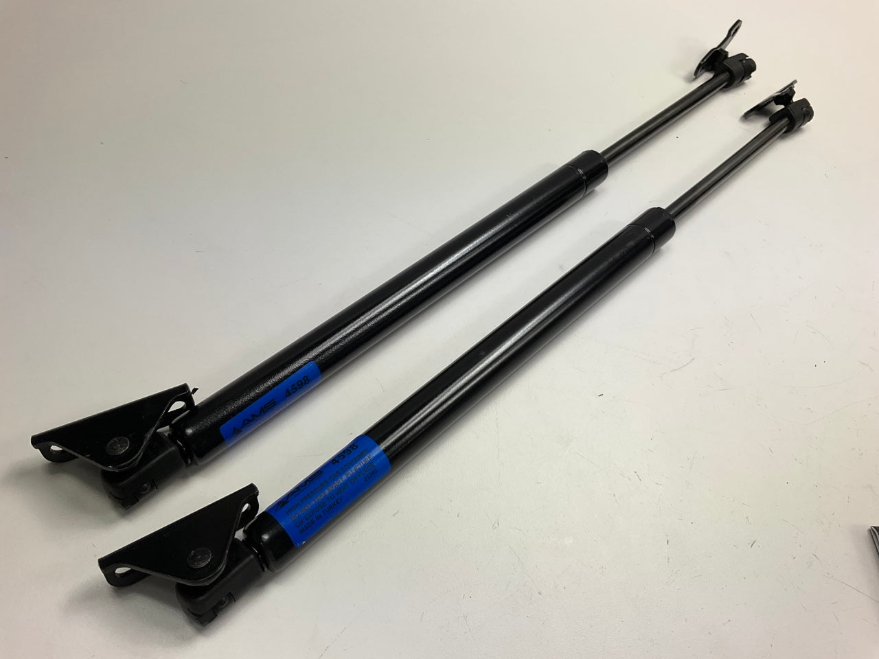 (2) Rhino Pac 4598 Hatch Lift Support Shock Strut For 2001-07 Toyota Highlander