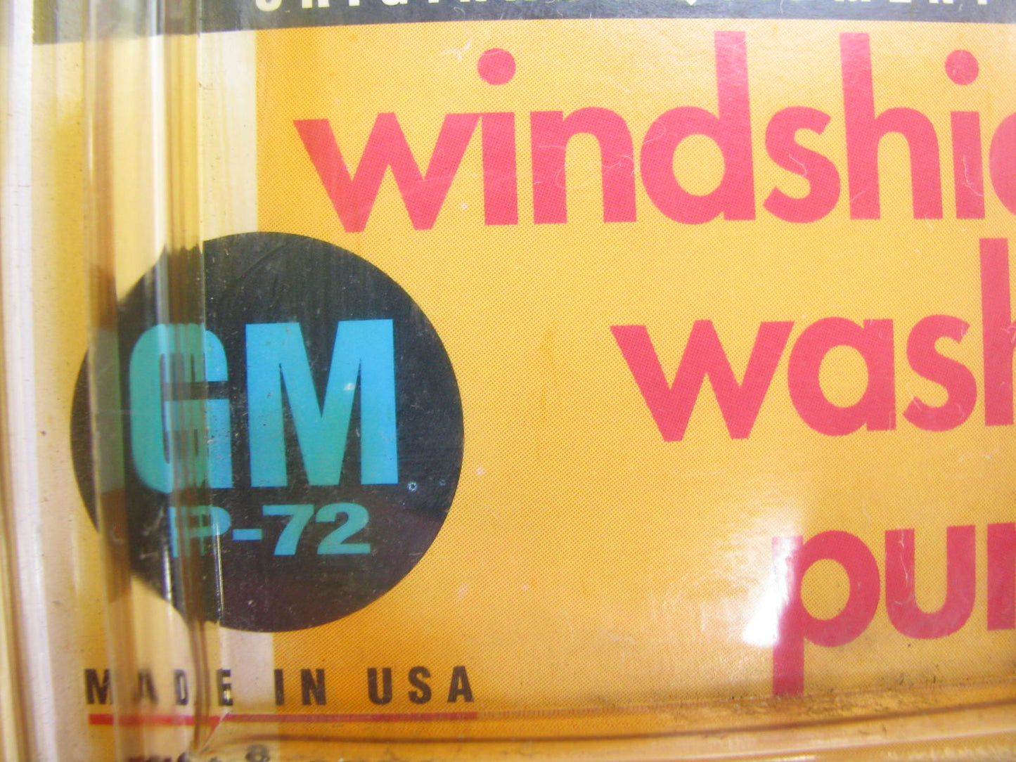 Roberk P-72 Windshield Washer Pump - Front / Rear