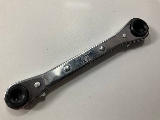 Robinair 10696 A/C 1/4'' 3/8'' 3/16'' 5/16'' Ratcheting Wrench 4 Way Square Drive