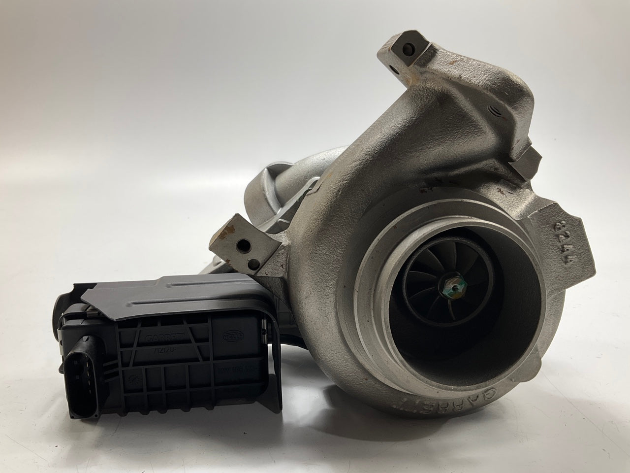 REMAN Rotomaster A8220101R Turbocharger Turbo - 2004-2006 Sprinter 2500 3500 2.7