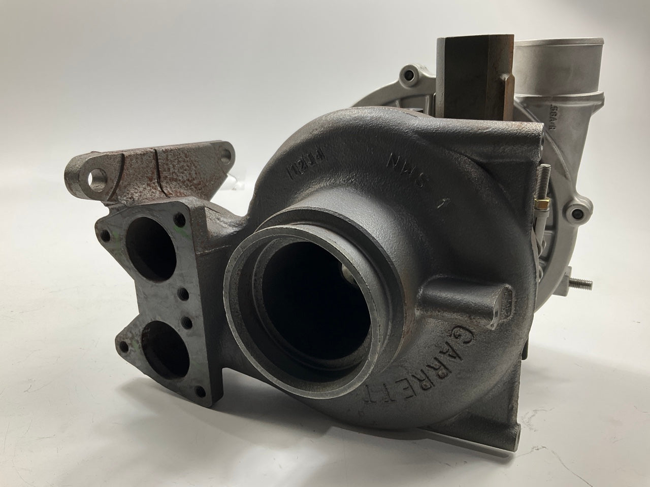 REMAN. Rotomaster A8370104R Turbocharger Turbo - 04-05 GM 6.6L Duramax Diesel