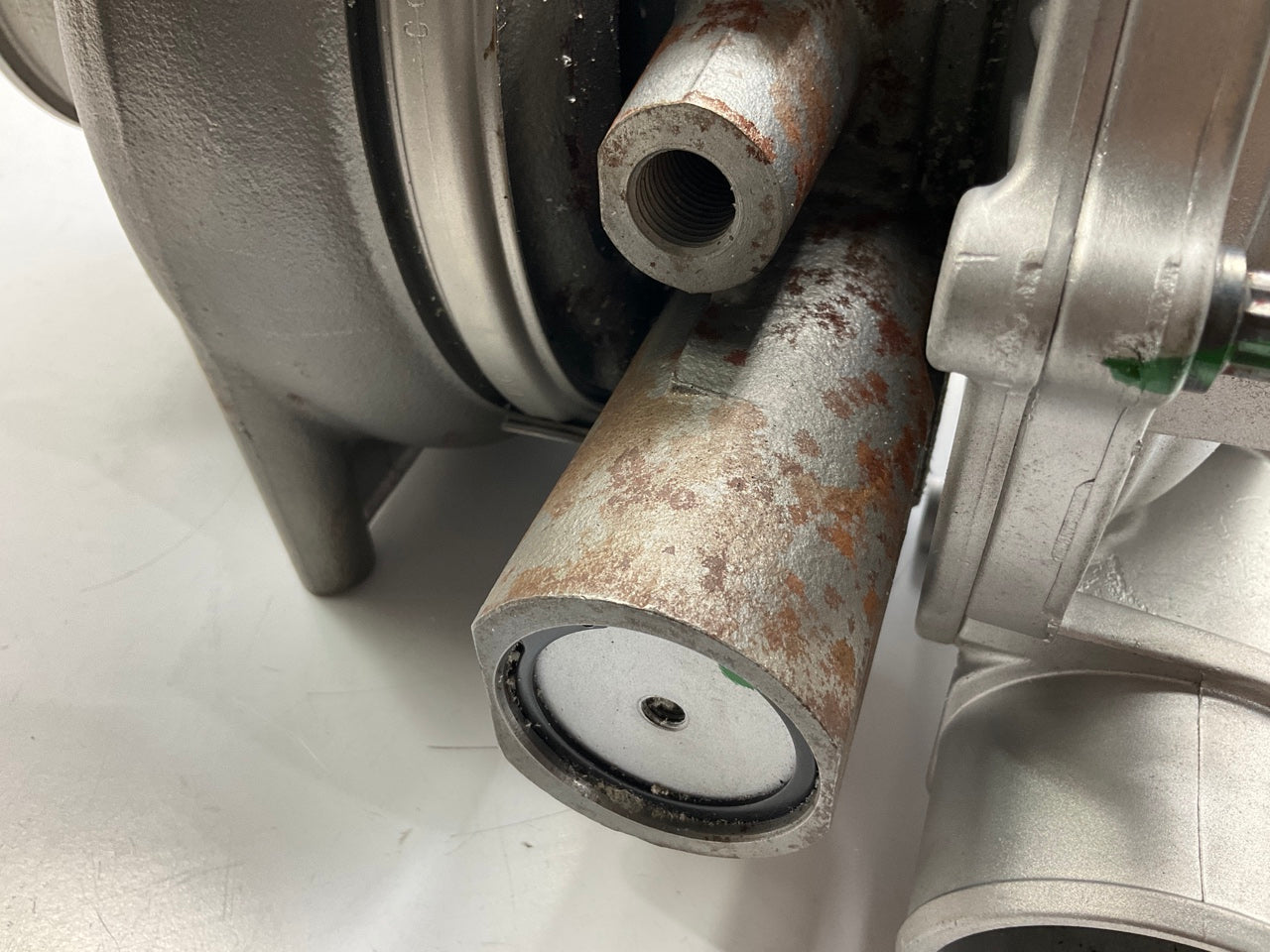 Surface Rust - Rotomaster A8370106RV Turbocharger 07-10 GM Duramax 6.6L Diesel