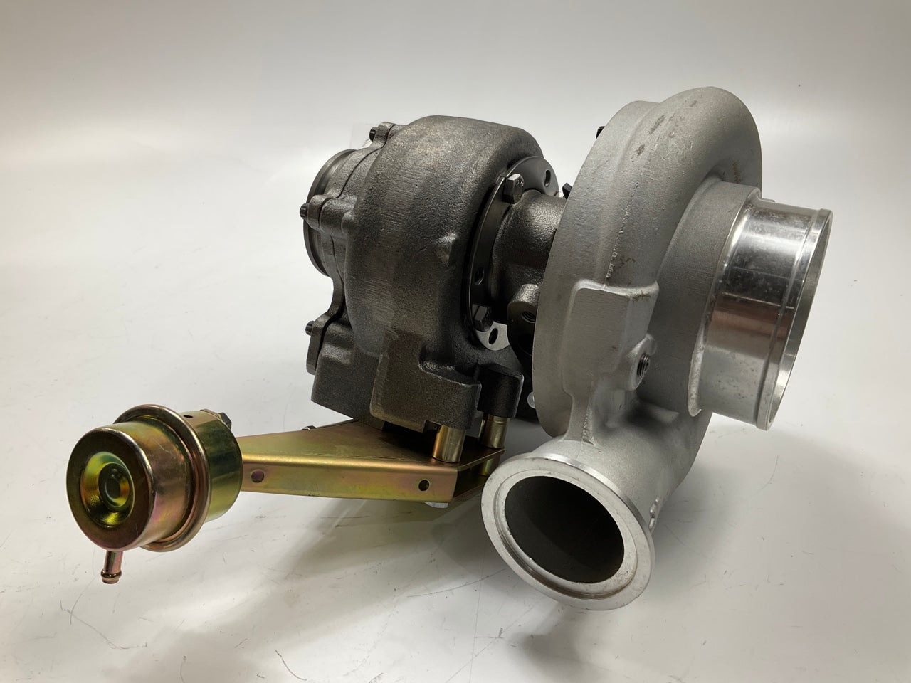 Rotomaster H8350103R Turbocharger Turbo For 1994-95 Dodge Ram 2500 3500 Cummins