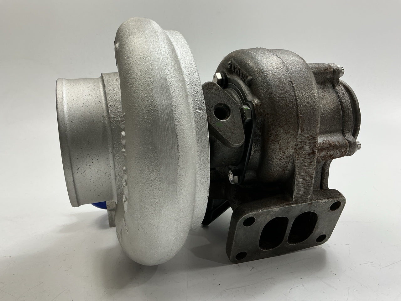 LIGHT RUST Rotomaster H8350104R Turbocharger For 95-98 Ram 2500 3500 A/T CUMMINS