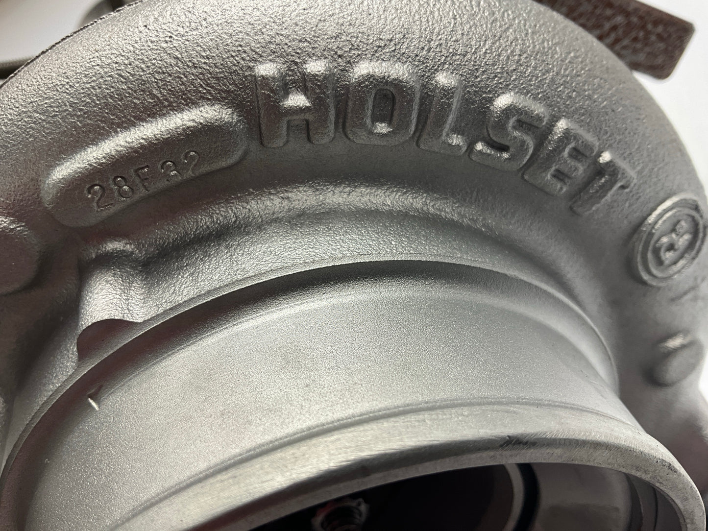 SURFACE RUST5 Rotomaster H8350110R Turbocharger For 03-04 Ram Diesel 24V Cummins