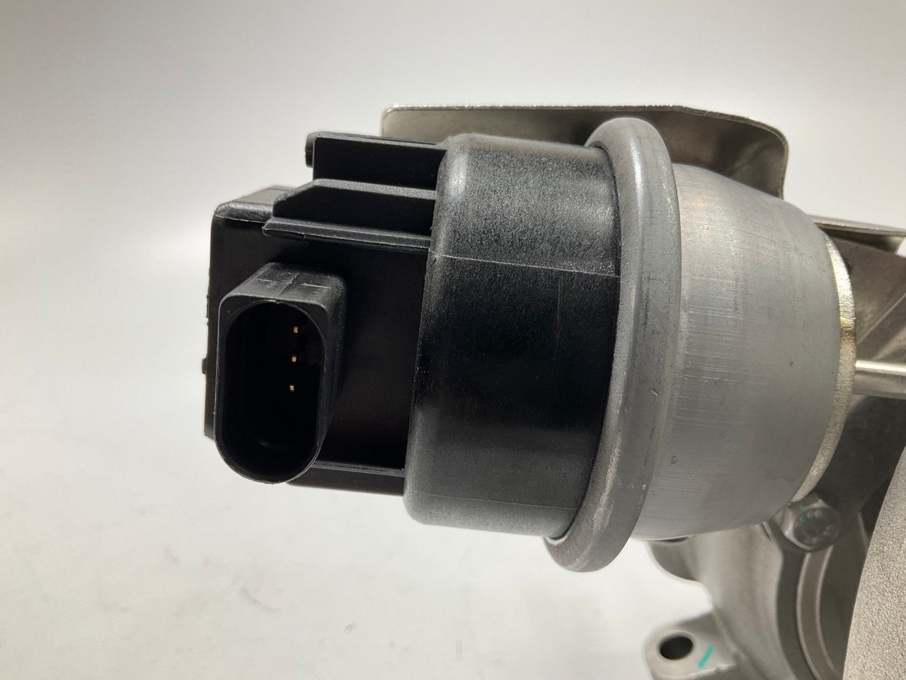 REMAN. Rotomaster K8390124R Turbocharger Turbo - 2004-2006 VW TDI 1.9L Diesel
