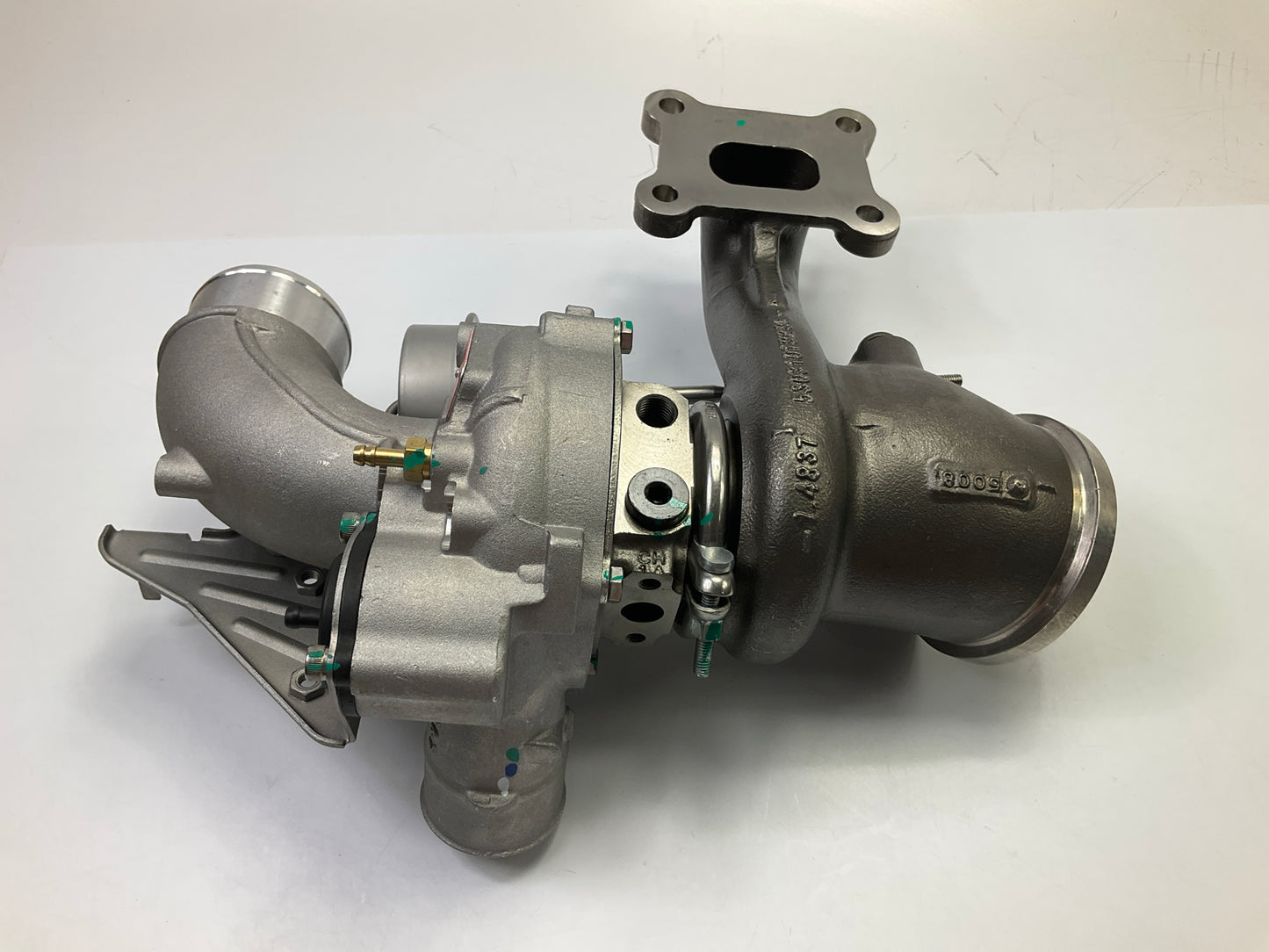 REMAN Rotomaster K8430125R Turbocharger 13-14 Ford Edge, Explorer 2.0L Eco Boost