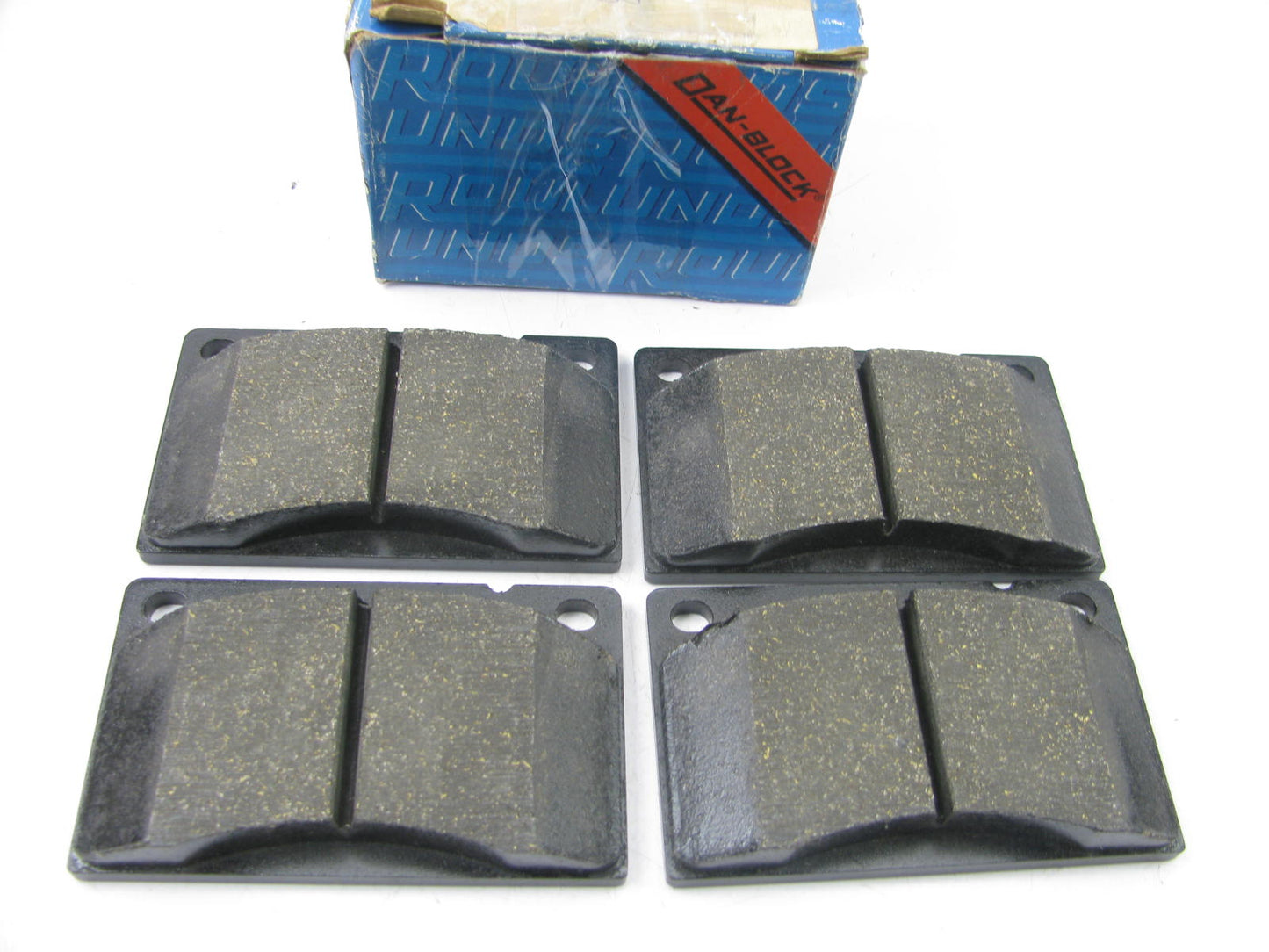 Roulunds 478487 FRONT Brake Pads For 1990-1993 Volvo 240