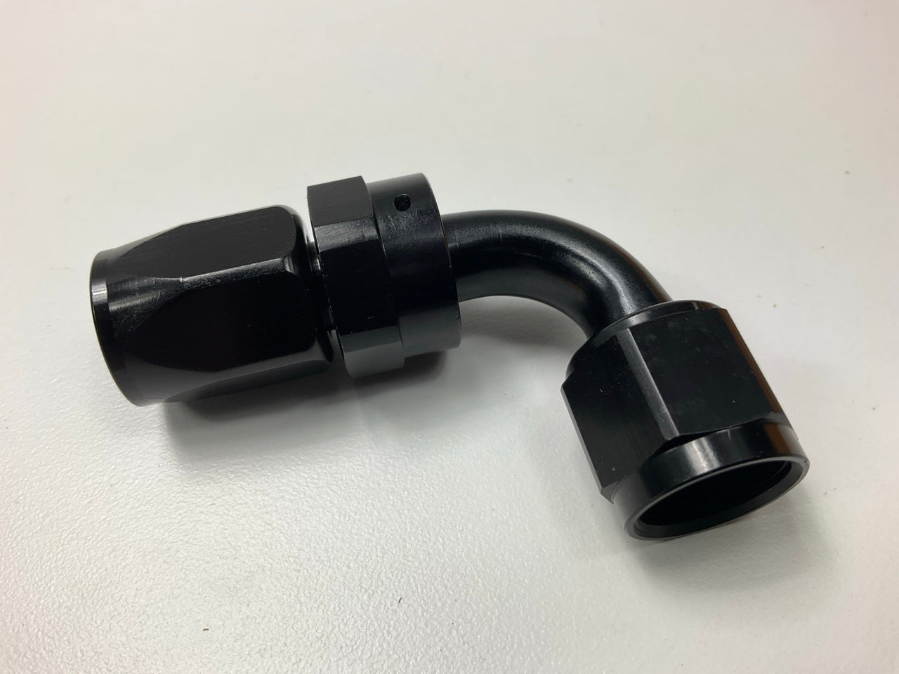 Russell 610175 Black 8-AN 90° Full Flow Hose End Fitting
