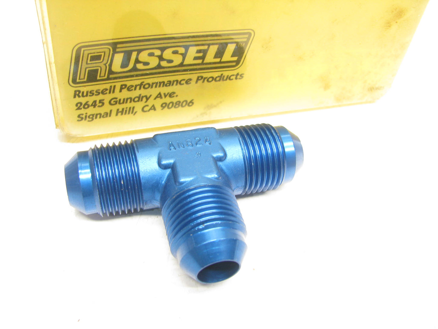 Russell 6103 -8AN Flare Union Fuel Pressure Adapter With Blue Finish