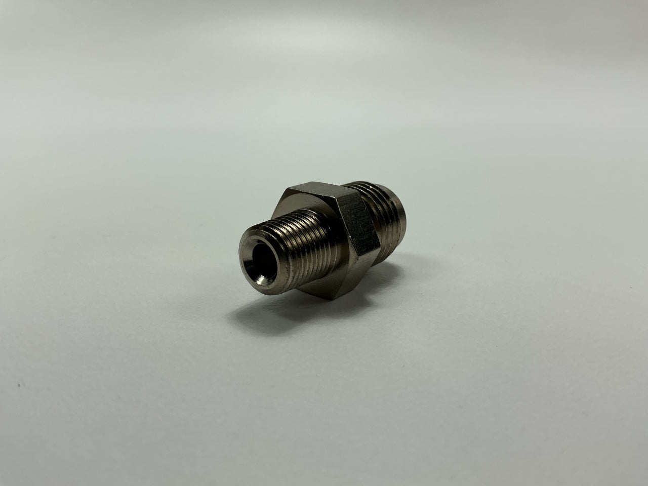 Edelbrock 660451 Endura -6AN Flare To 1/8'' Pipe Straight Adapter Fitting
