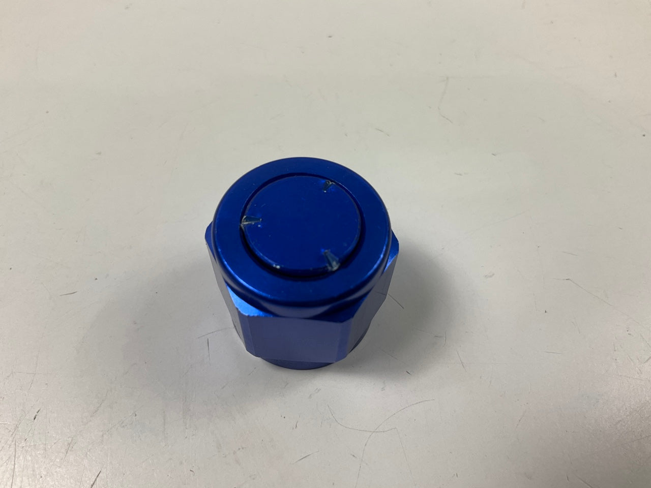 Russell 661970 8AN Flare Cap Adapter Fitting With Blue Finish