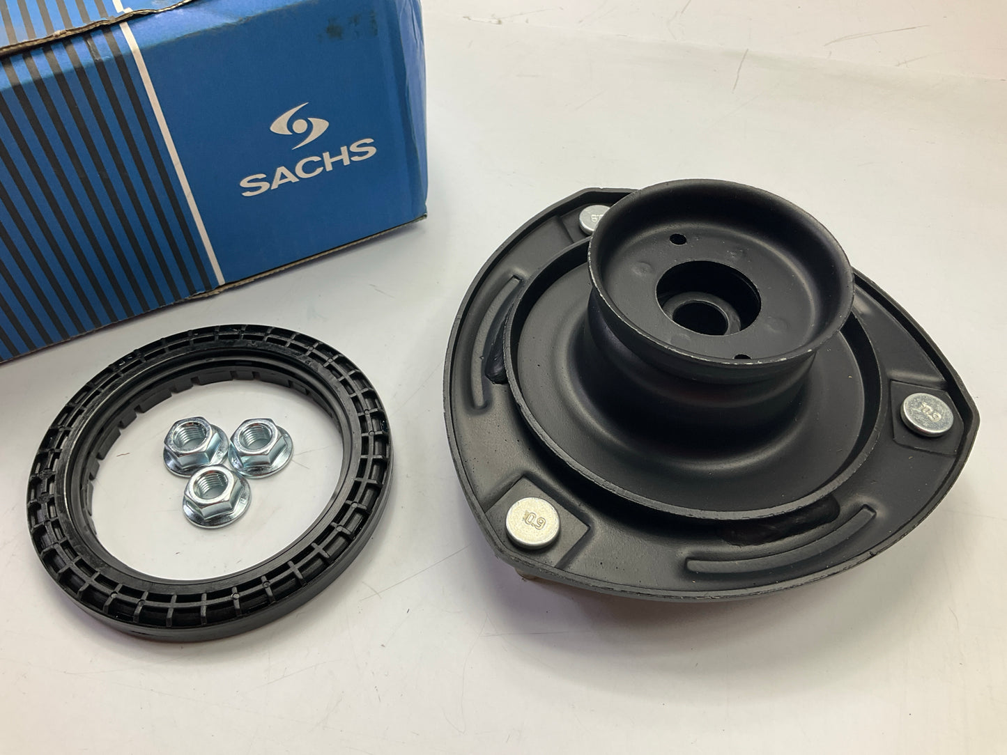 Sachs 802 486 Front Suspension Strut Mount