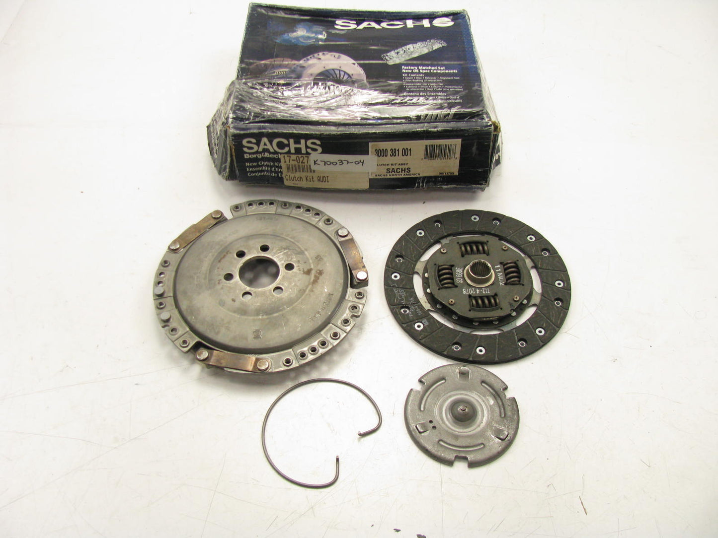 Sachs K70037-04 Clutch Kit for 1987-94 VW Golf 1987-94 VW Jetta