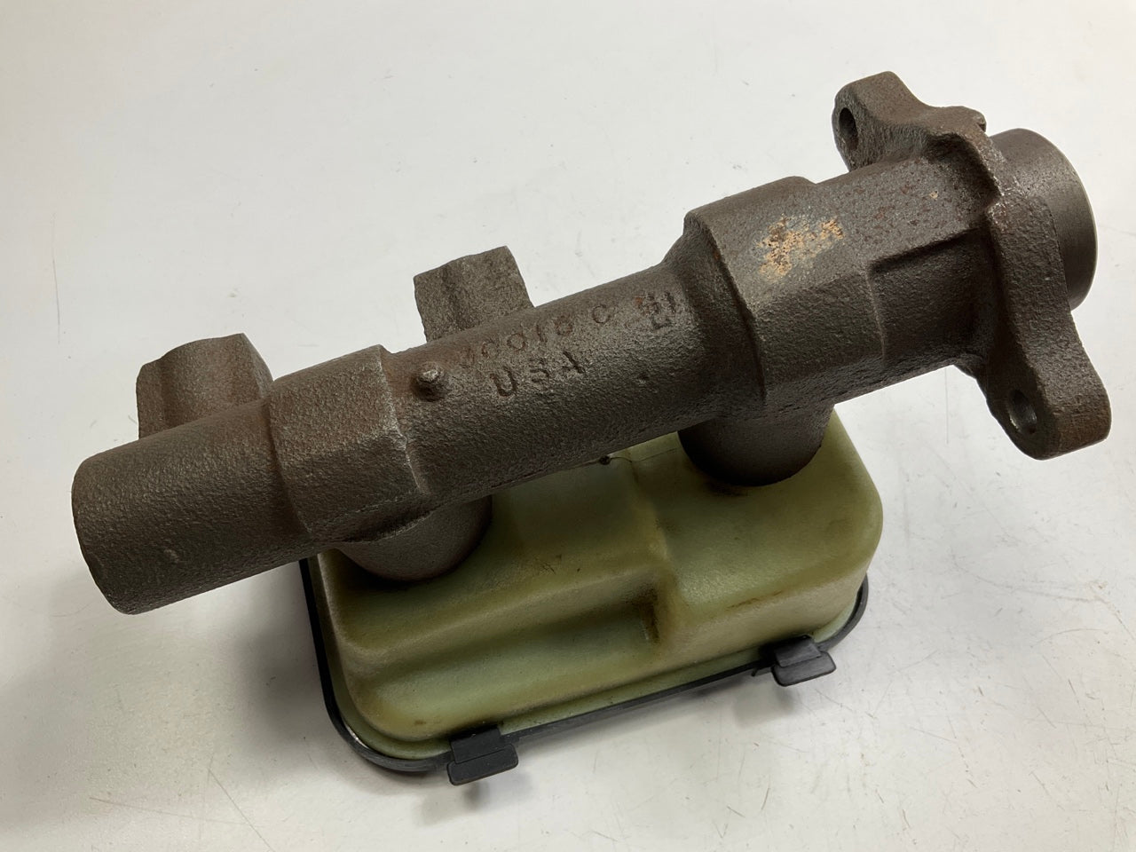 Safe-line M105800 Brake Master Cylinder With Reservoir