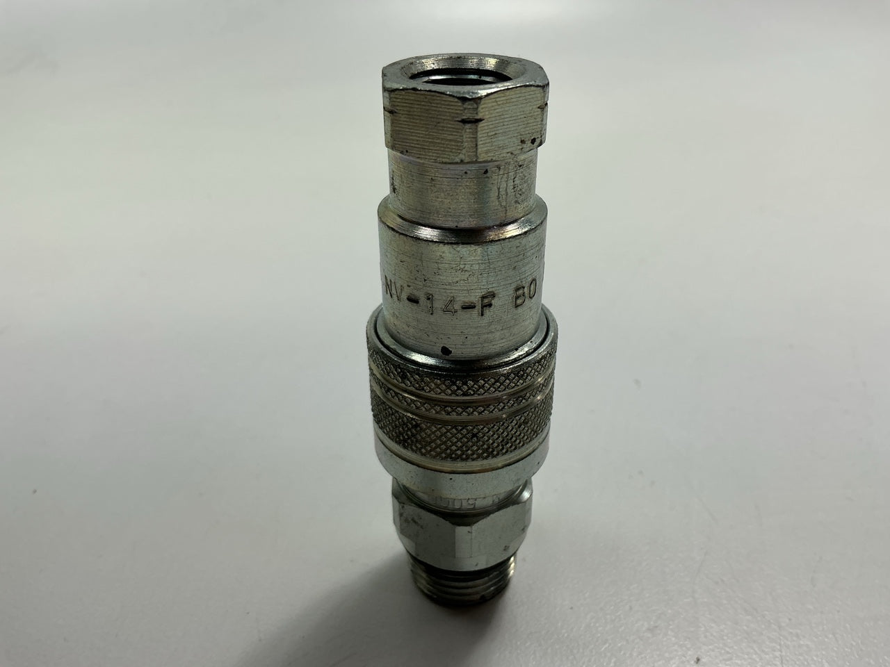 SAM 1304028C 1/4'' NPT Coupler, Male Block W/ Female Hose Replaces Meyer 15848C