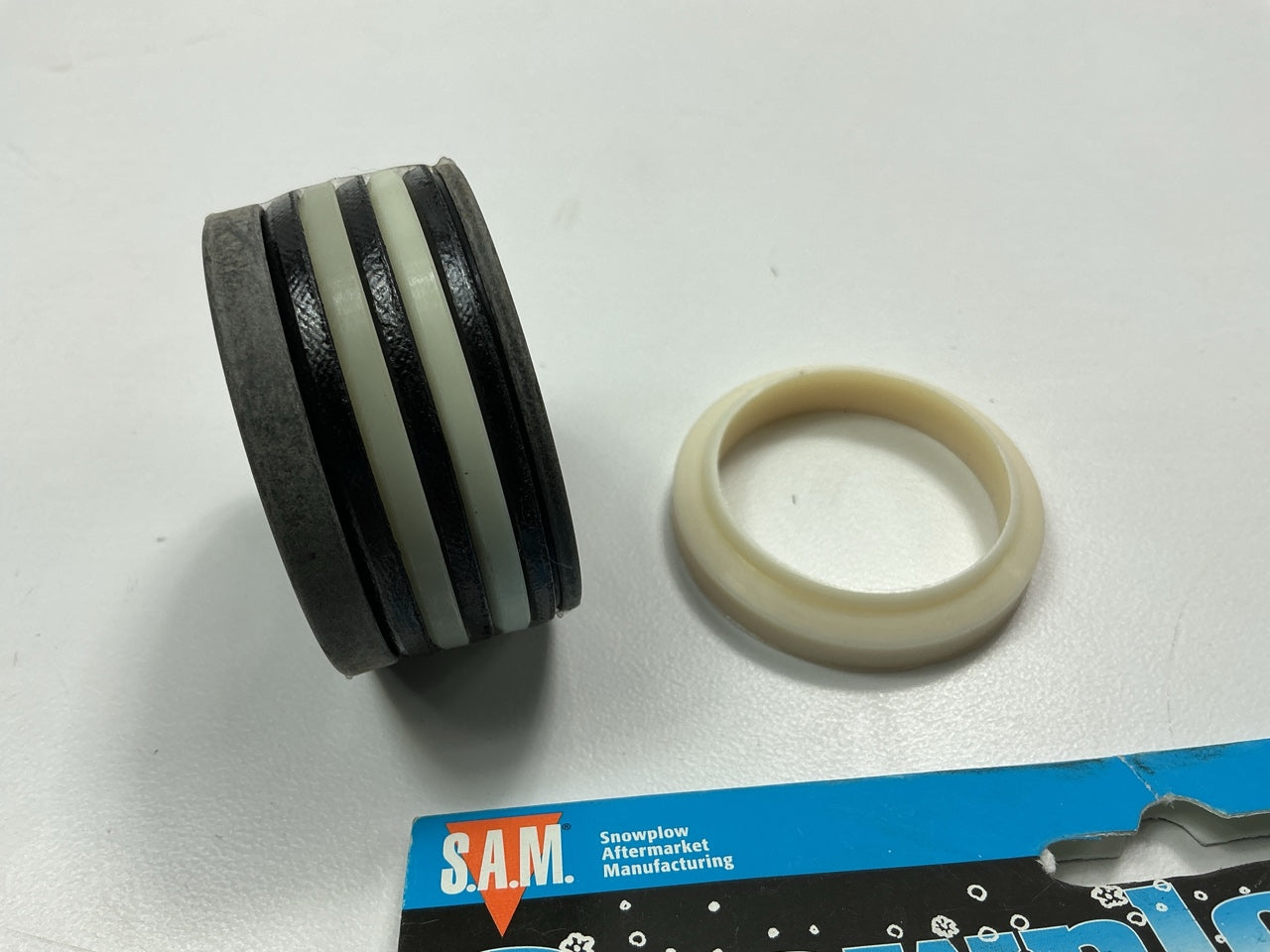 SAM 1305100 1-1/2'' RAM Snow Plow Seal Kit Replaces Meyer #07705