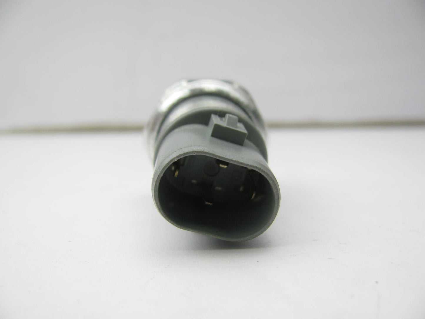 Santech PDIMT0381 A/C Trinary Switch