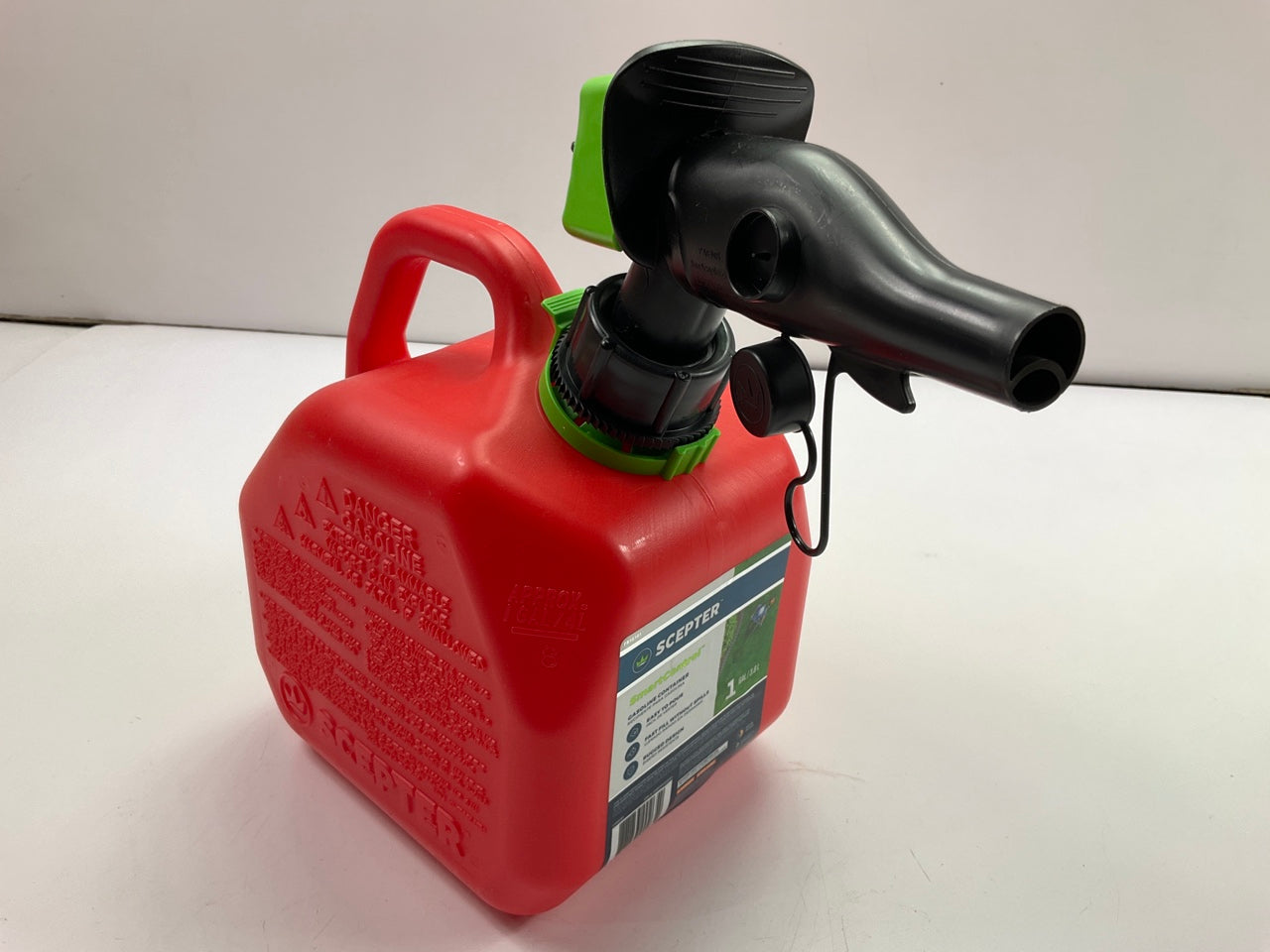 Scepter FR1G101  1 Gallon Capacity SmartControl Gas Fuel Can, Red Fuel Container