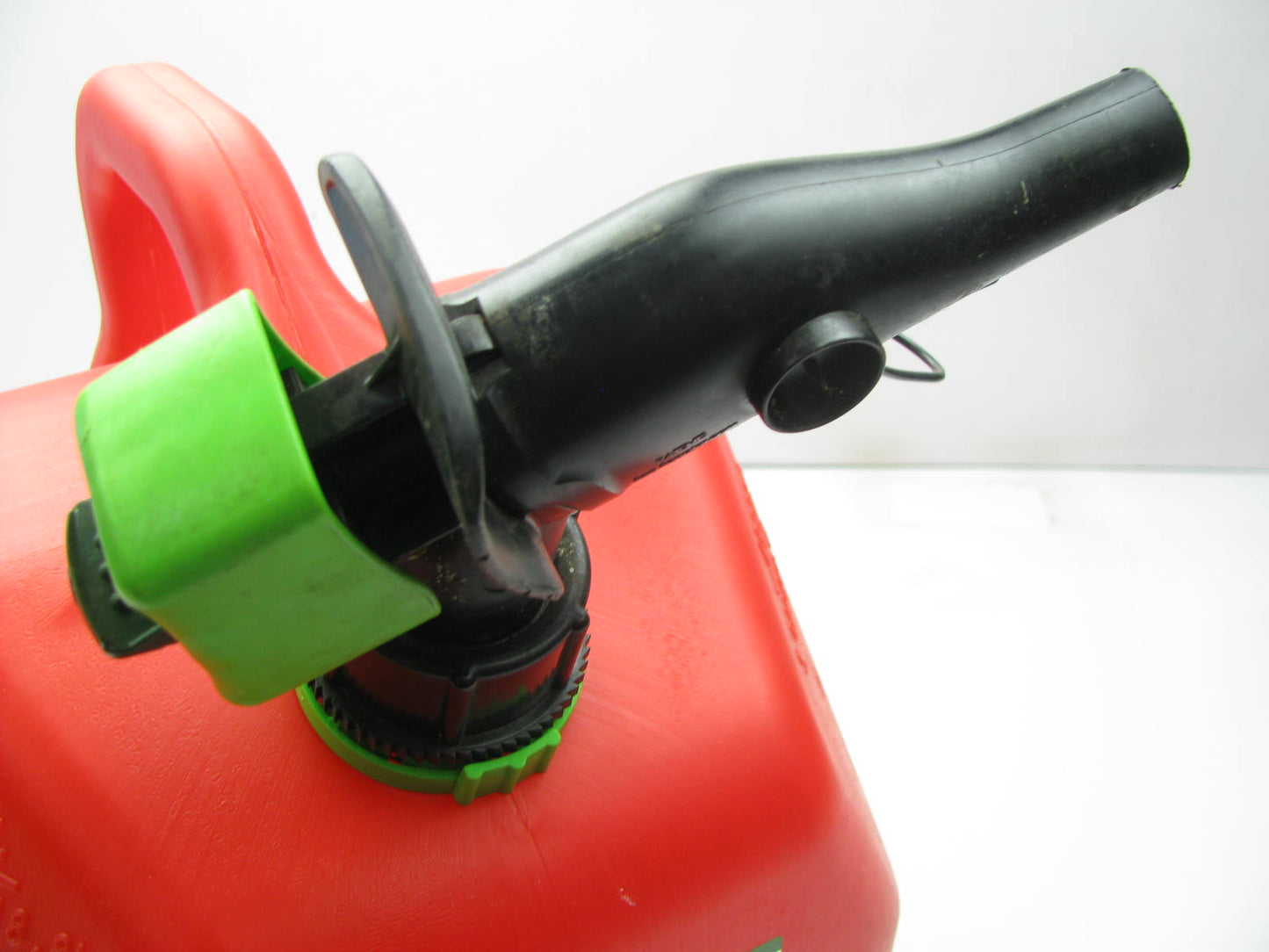 Scepter FR1G501 5 Gallon SmartControl Gas Can