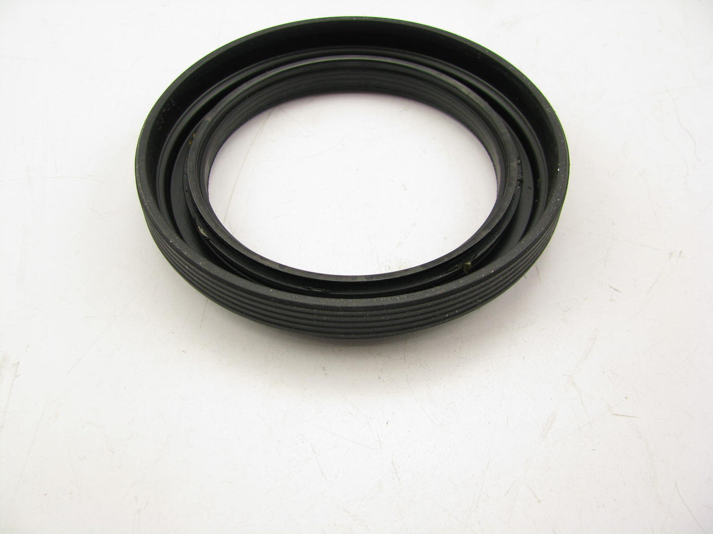 Scotseal 38748 Wheel Seal - 5.507'' OD X 3.875'' ID X 0.875'' Wide