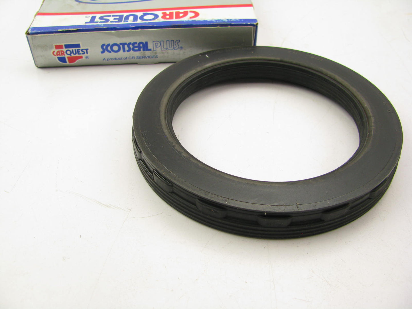 Scotseal 40088 Wheel Seal - 5.632'' OD X 4.000'' ID X 0.605'' Wide