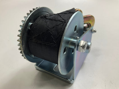 Seachoice 52131 800 Lb. Manual Trailer Winch, 1-Speed, 16-Ft. Strap W/snap Hook