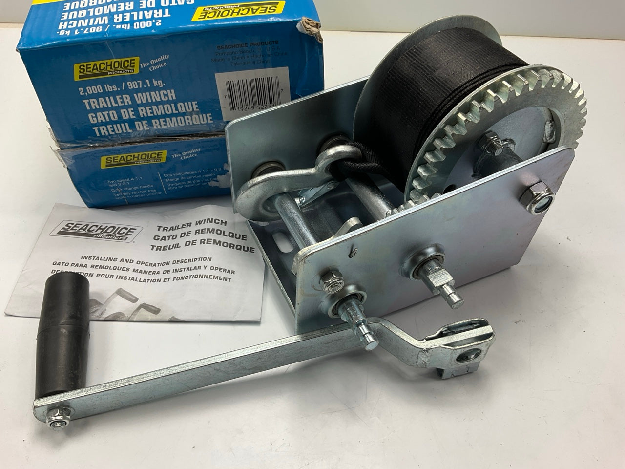Seachoice 52251 2,000 Lb. Manual Trailer Winch, 2-Speed, 25-Ft Strap W/snap Hook