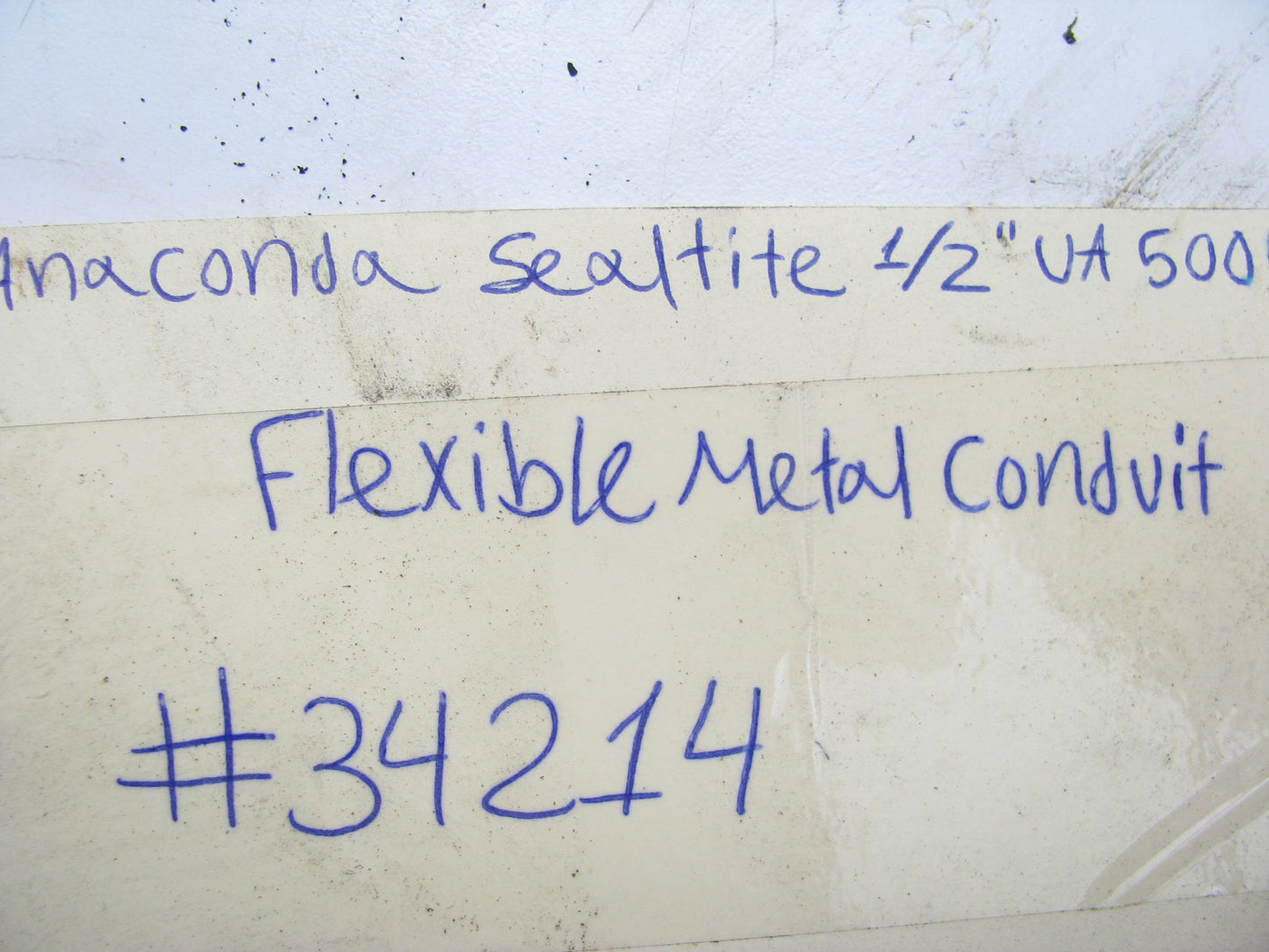 1/2'' X 500' Flexible Liquidtight Conduit  Sealtite 34214 - Damage On Outer Roll