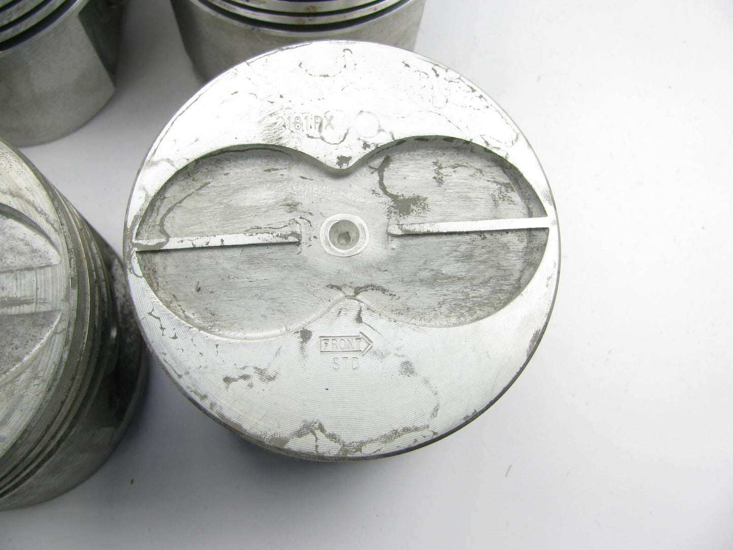 SET OF 8 - Sealed Power 2181PX STANDARD SIZE Pistons - 1958-1966 Ford 352 FE V8
