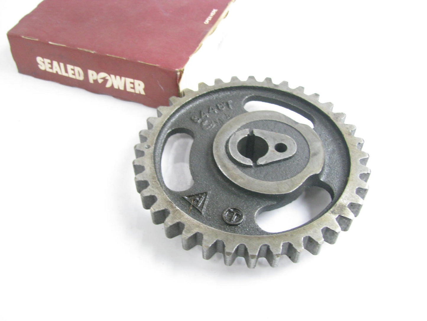 Sealed Power 223-448 Camshaft Sprocket for 1973-1976 Ford 360 390