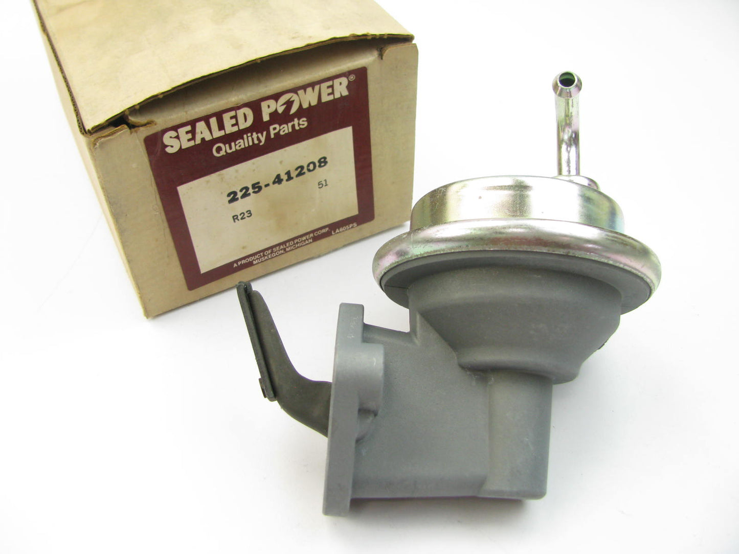 Sealed Power 225-41208 Mechanical Fuel Pump 1977-1978 Chevy Olds Pontiac 2.5L