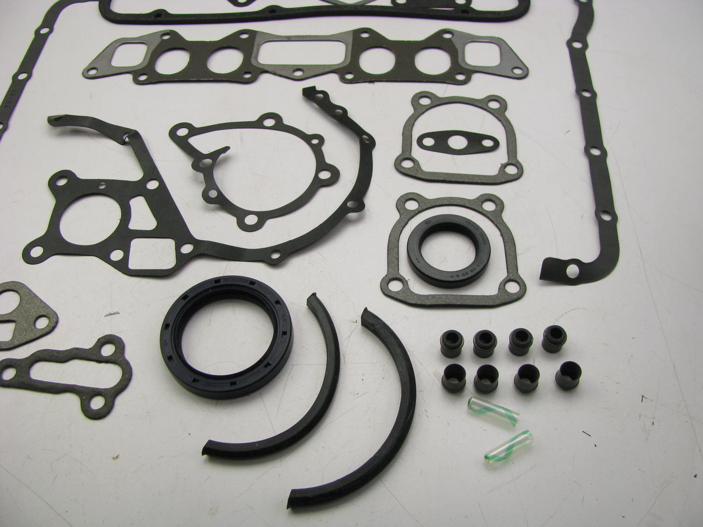 Sealed Power 260-1110 Engine Full Gasket Set For 1976-1978 Datsun F10