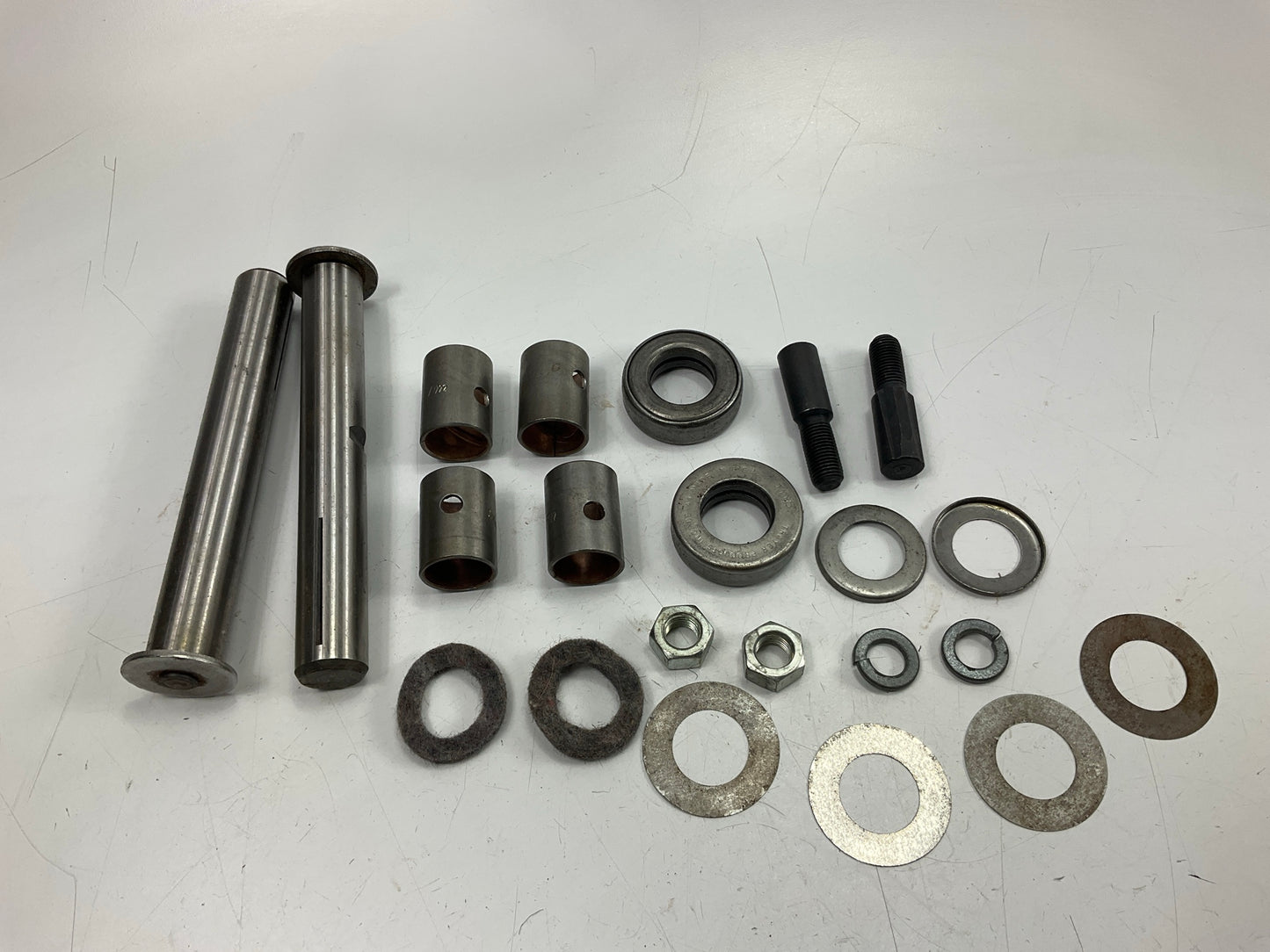 Sealed Power 808-365N-10 King Pin Bolt Set 0.010'' Oversize