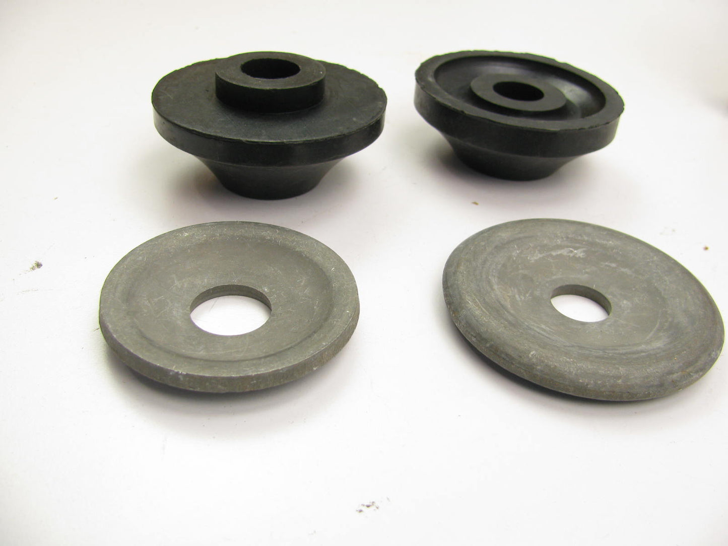 Sealed Power 816-1022K Suspension Strut Rod Bushing Kit - Front