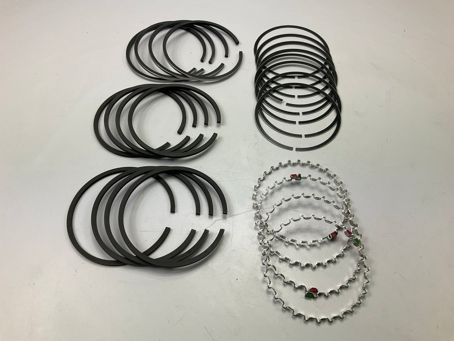 Sealed Power 914KX Engine Piston Rings STD Minneapolis-Moline 206G-4, V206B