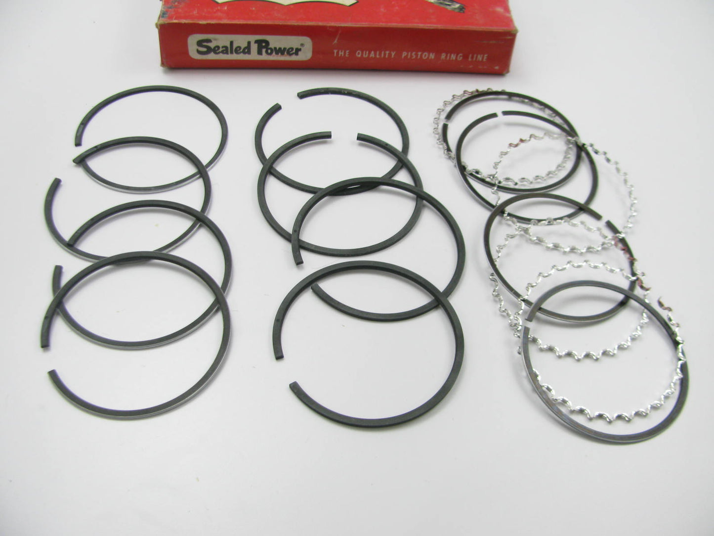 Sealed Power 9367KX STD Piston Rings Set For TOYOTA 1969-71, 7R, 8R, 8RC Engs.