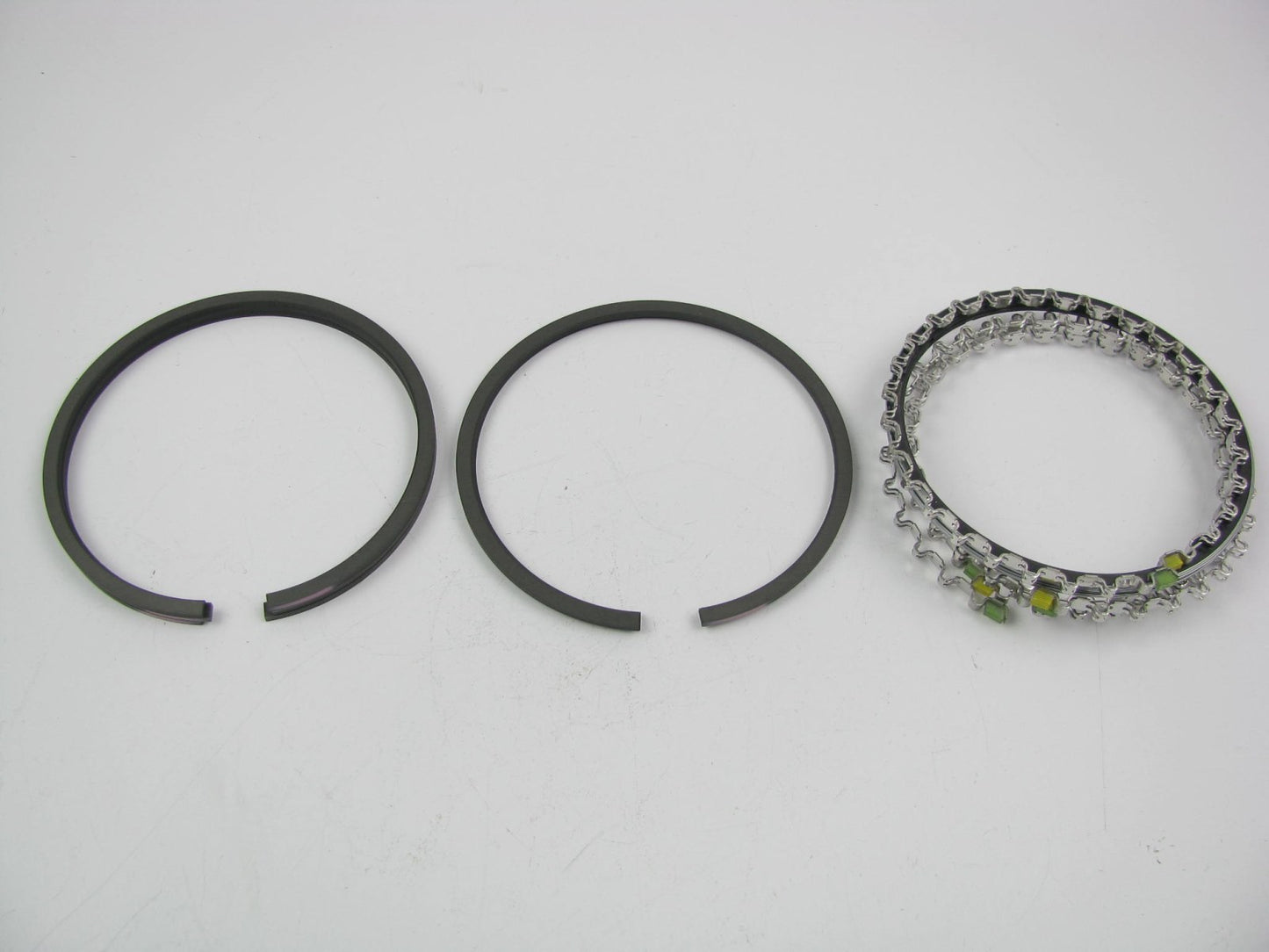 Sealed Power E-352K Engine Piston Ring Set for 1974-1984 Ford 2.3L SOHC
