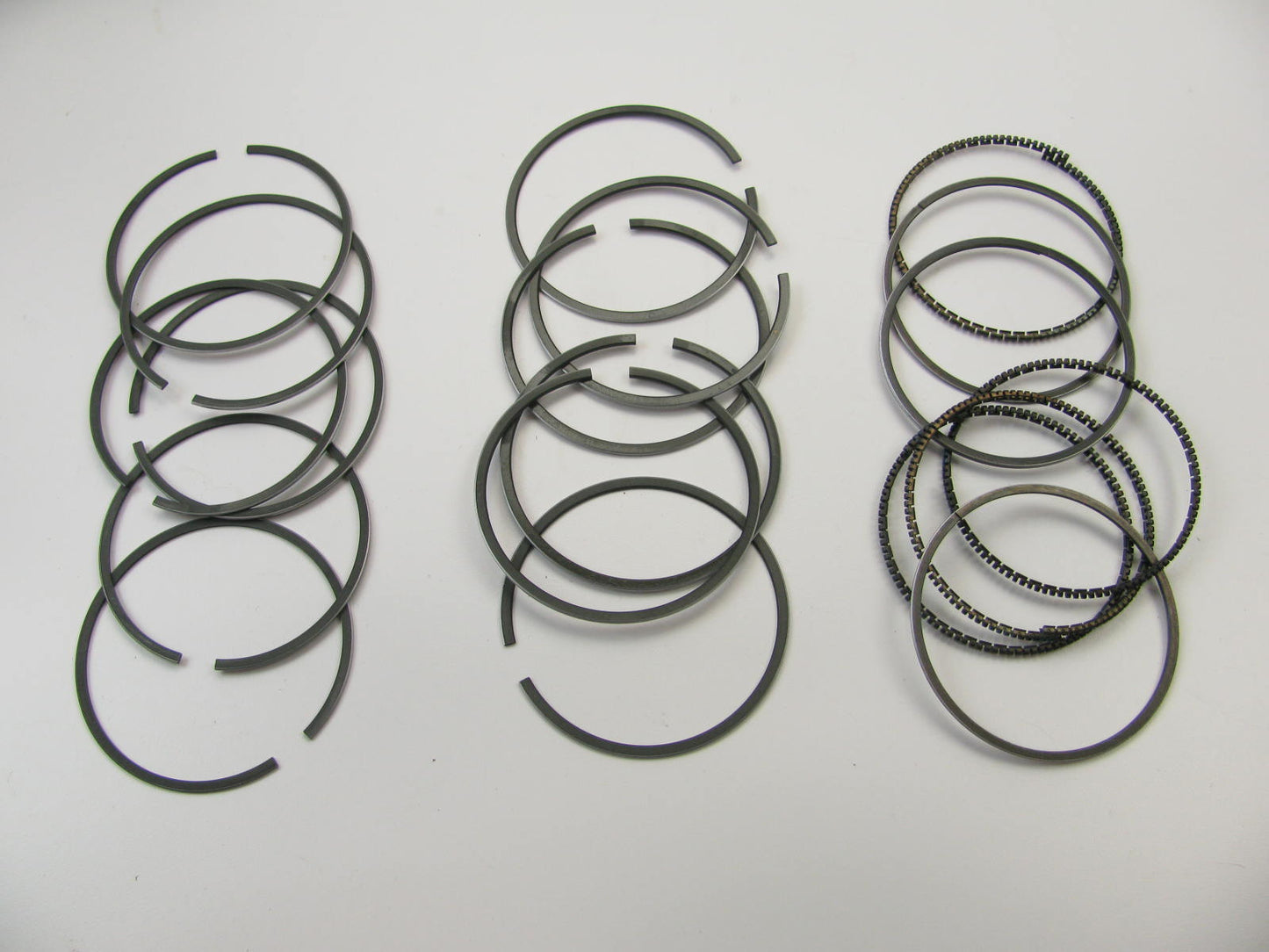 Sealed Power E-475KC-100MM Engine Piston Rings - 1.00mm Oversize