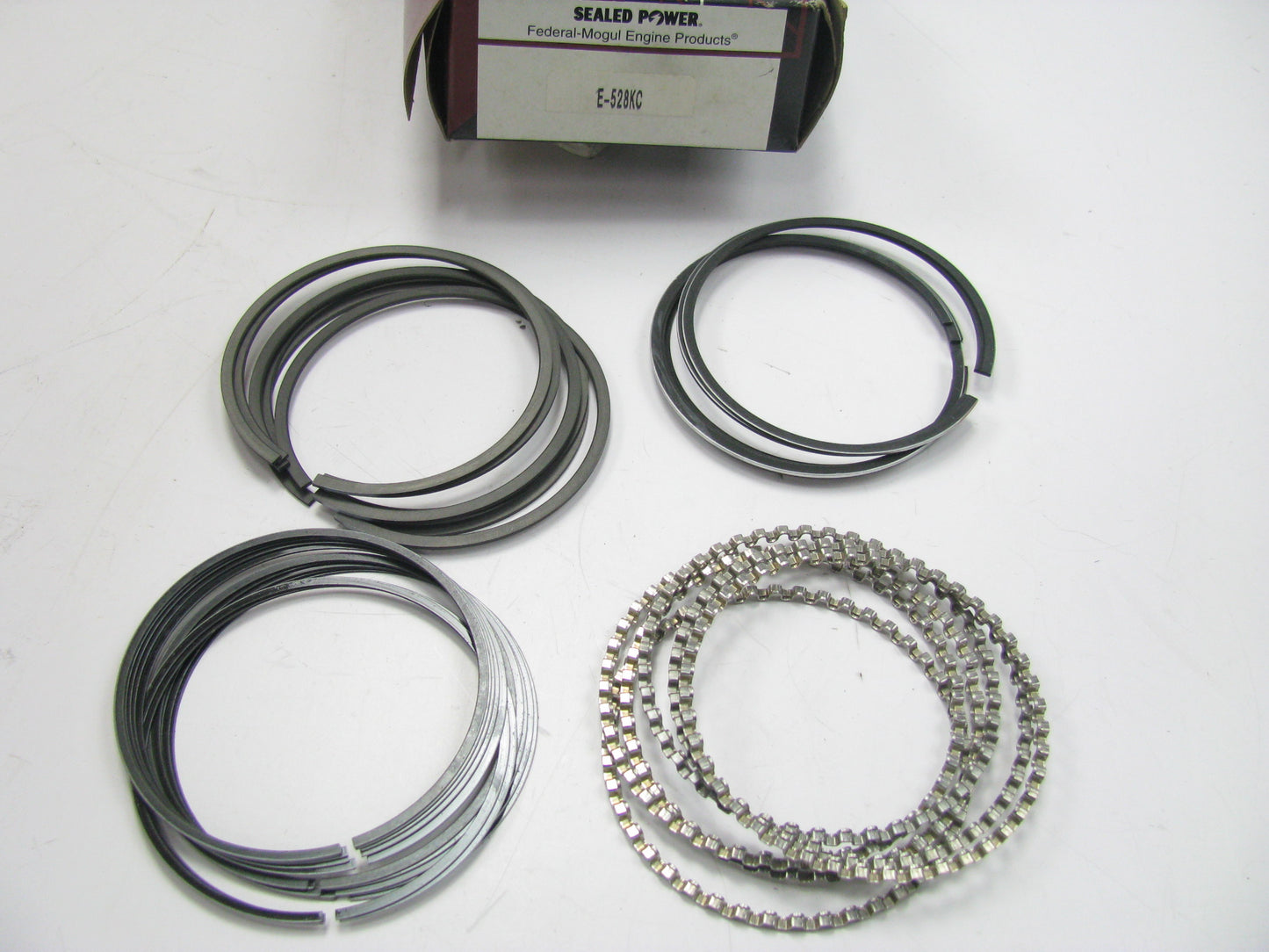 Sealed Power E528KC Piston Rings Standard For 1987-2000 Mitsubishi 3.0L-V6