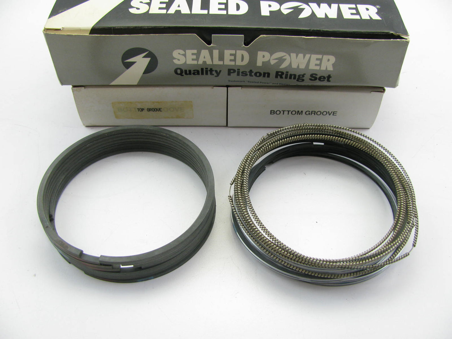 Sealed Power E479K-060 Engine Piston Rings .060'' For CAT 522 573 636-V8  3208