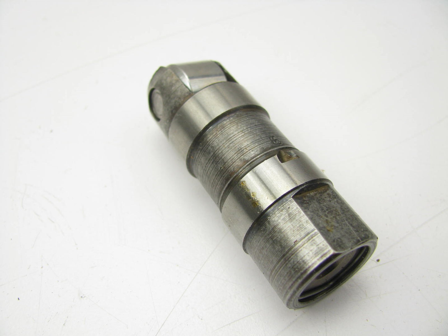 Sealed Power HT-2205 Valve Lifter 85-08 Ford 3.0L 3.8L 4.2L V6 5.0L 5.8L V8