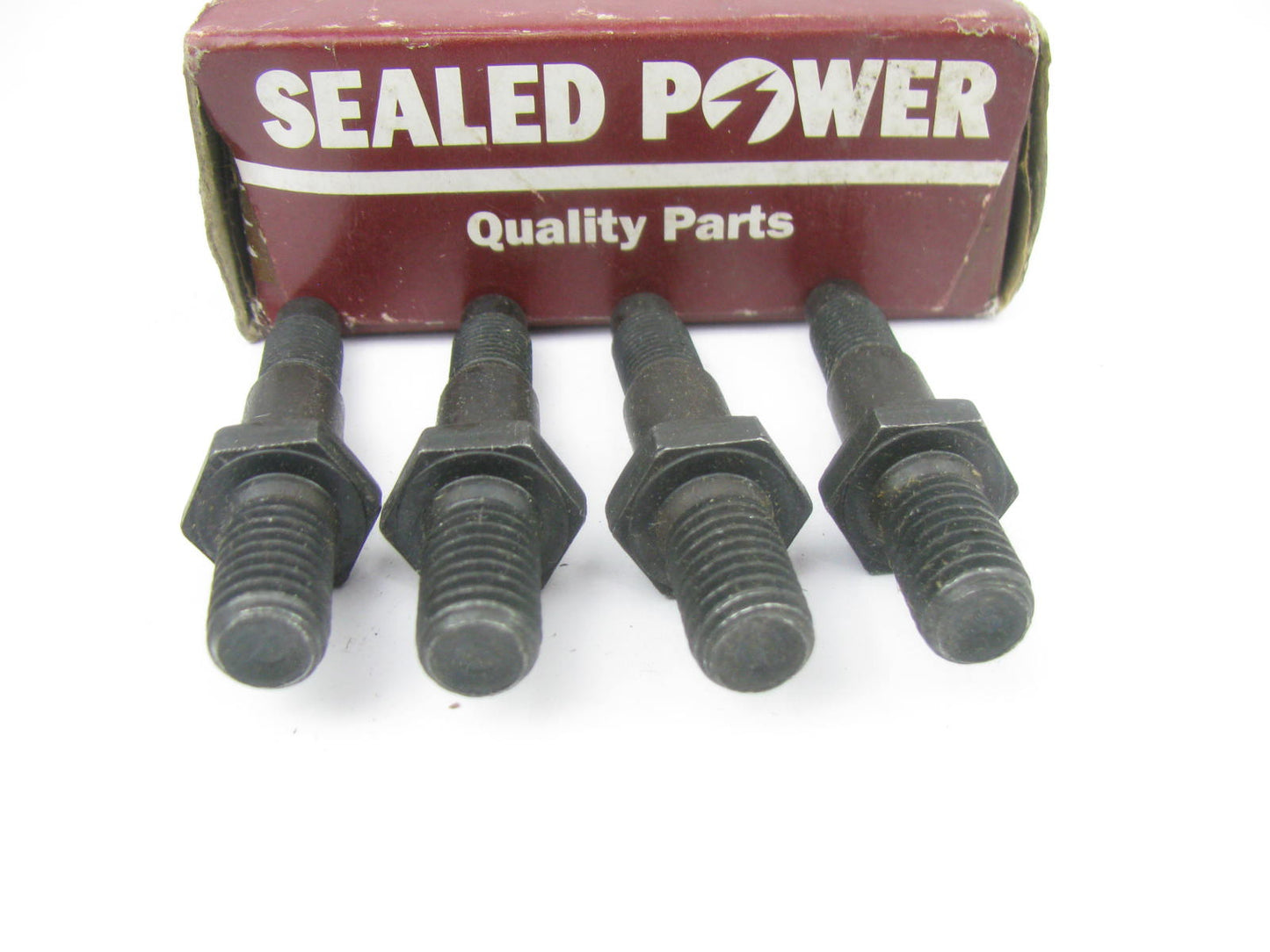 (4) Sealed Power MR-1907 Engine Rocker Arm Stud