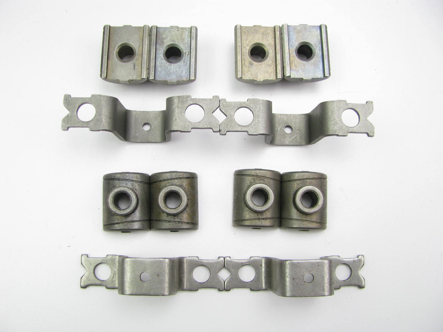 (4) Sealed Power MR-1909 Engine Rocker Arm Pivot Sets