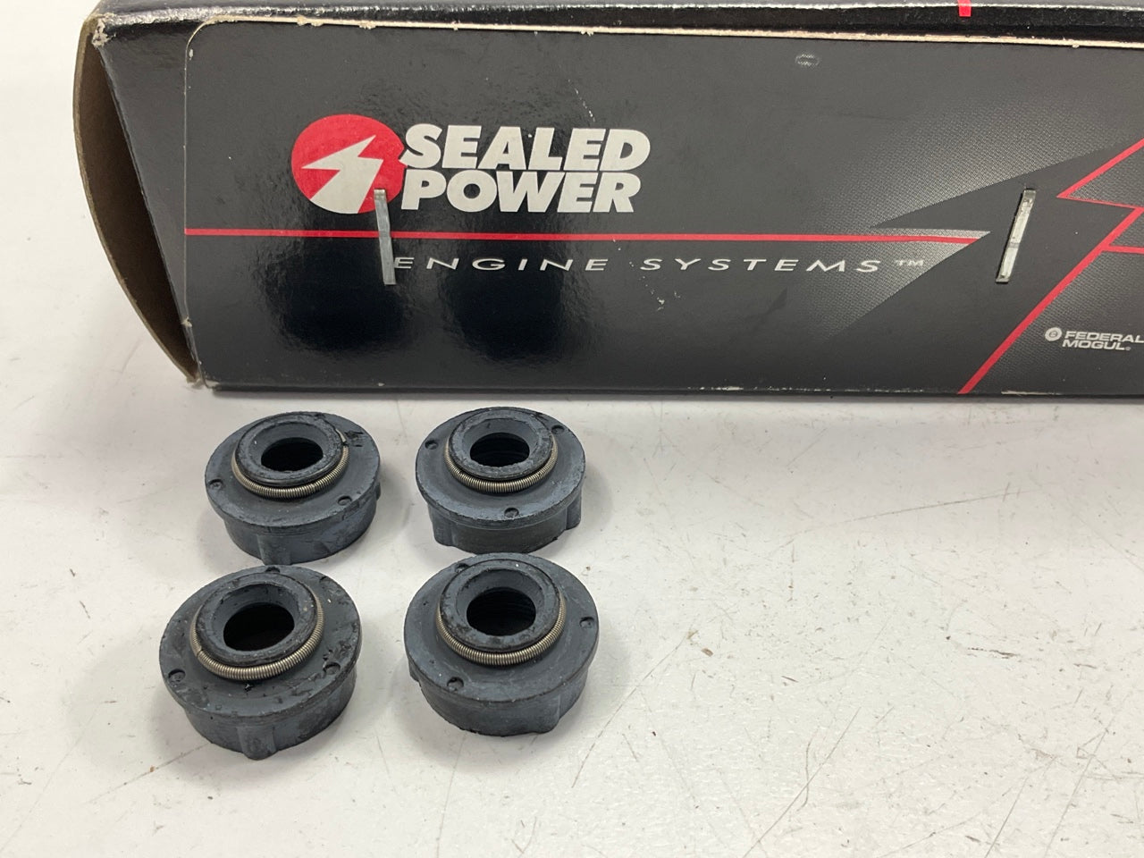 (4) Sealed Power MV1828C Engine Valve Stem Oil Seal